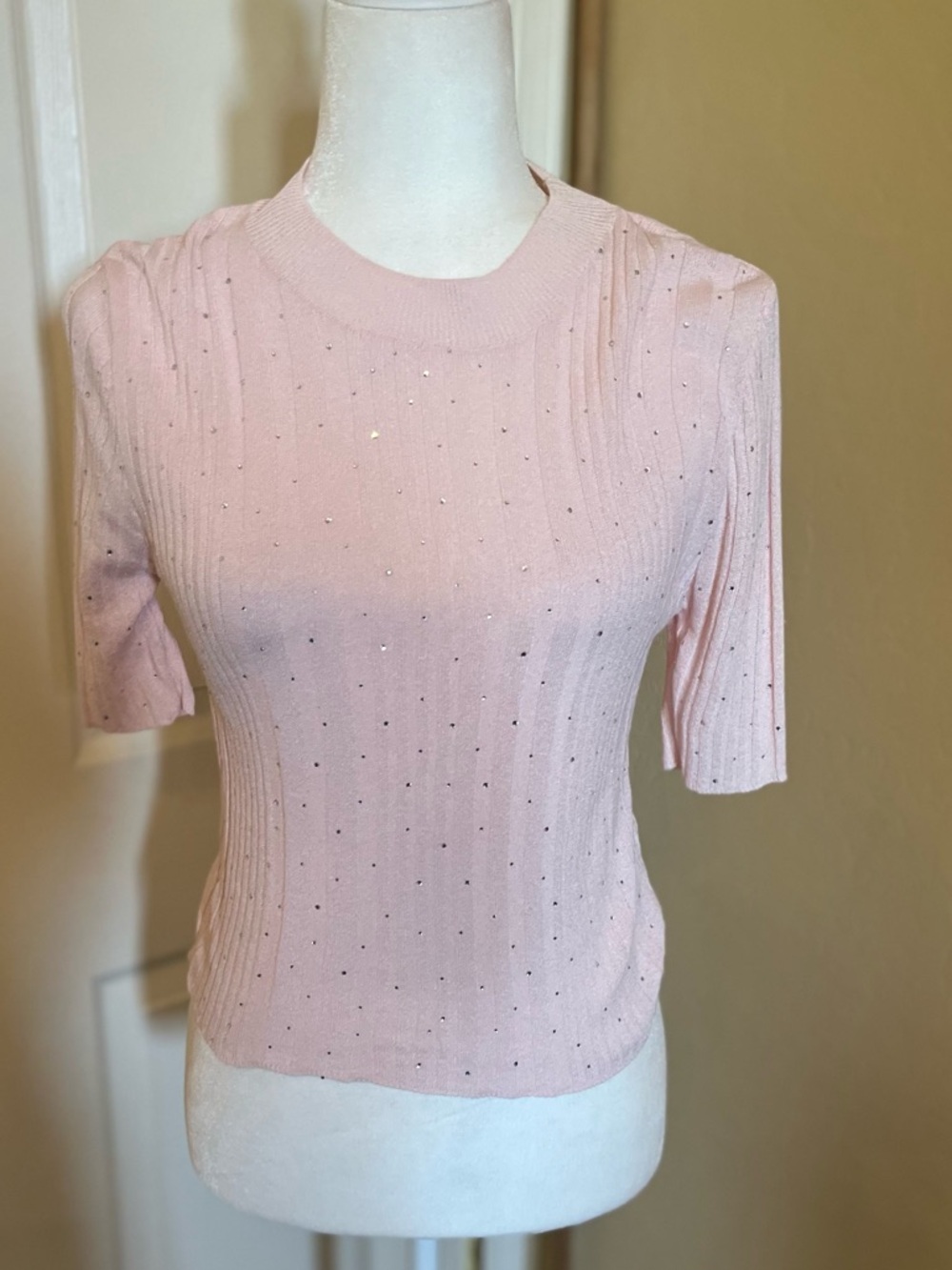 Zara Sparkling Pink Lightweight Sweater Size M